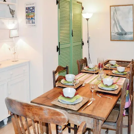 아파트 Three-bedroom In Puy I'eveque Puy-lʼÉvêque